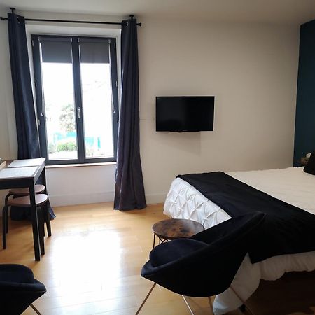 Au Gray Du Temps Suspendu Bed & Breakfast Pleslin-Trigavou Екстериор снимка