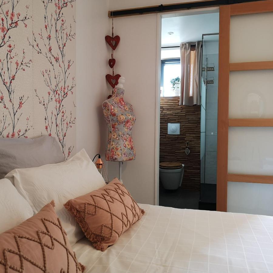 Au Gray Du Temps Suspendu Bed & Breakfast Pleslin-Trigavou Екстериор снимка