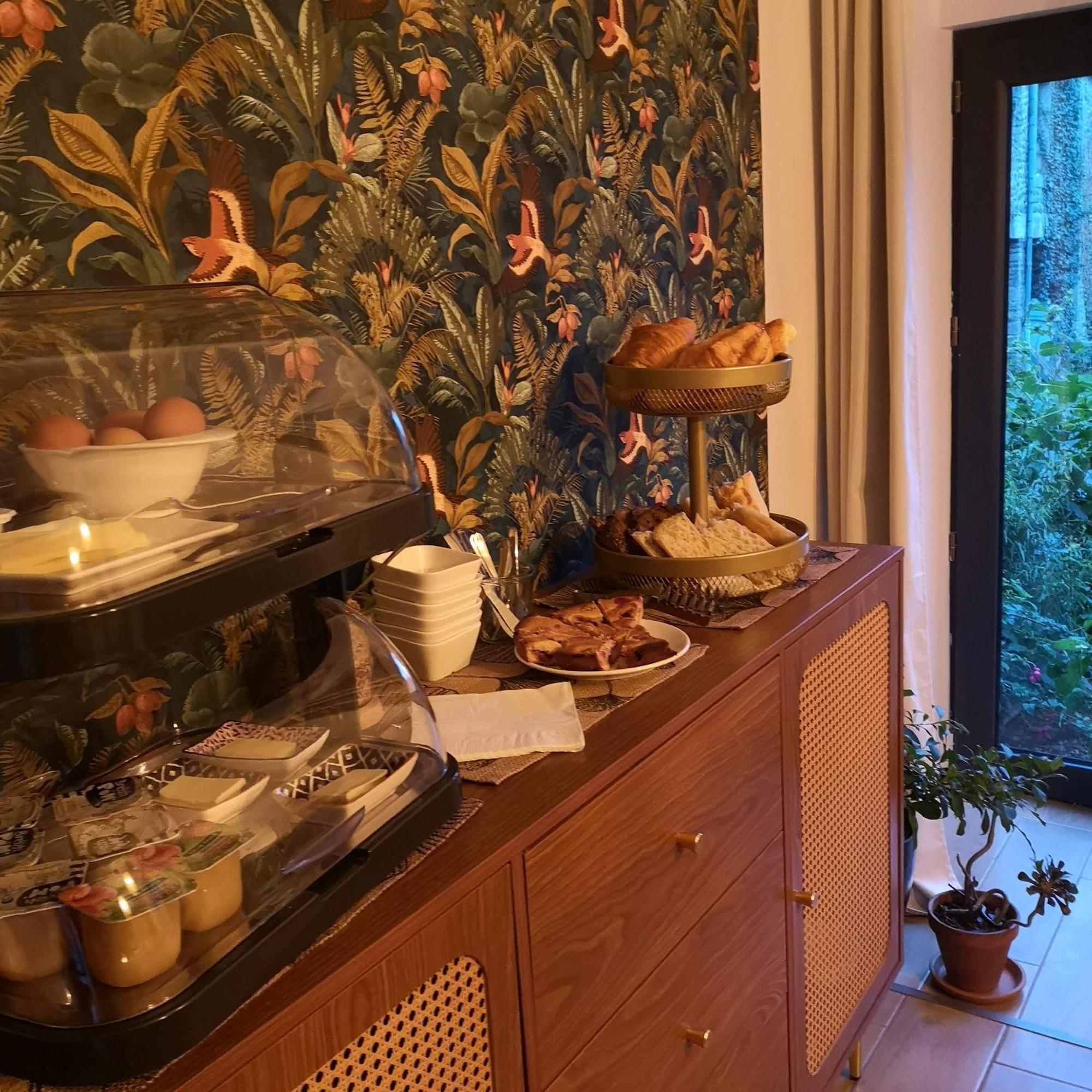 Au Gray Du Temps Suspendu Bed & Breakfast Pleslin-Trigavou Екстериор снимка